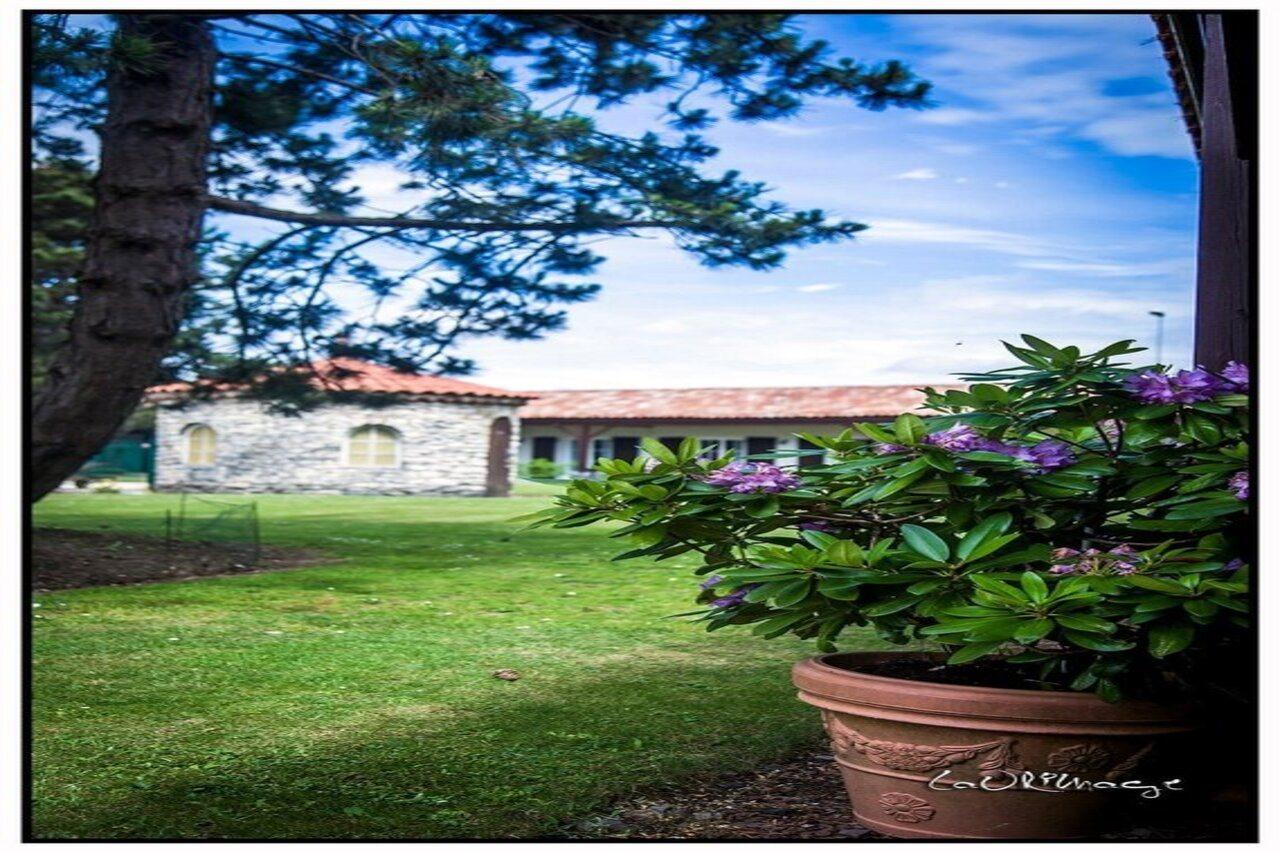Logis Hotel & Restaurant - Lensotel Bagian luar foto